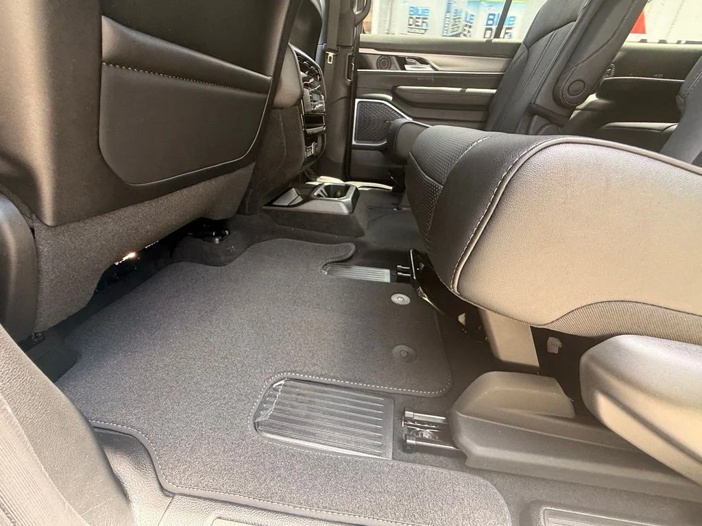 New 2026 Steel Blue Exterior Paint Jeep Limited Altitude image 29