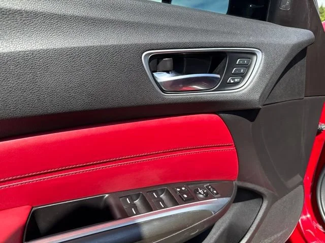 Used 2018 San Marino Red Acura 3.5L V6 image 25