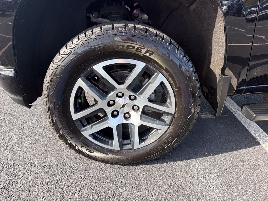 Used 2020 Black Chevrolet Custom Trail Boss image 10