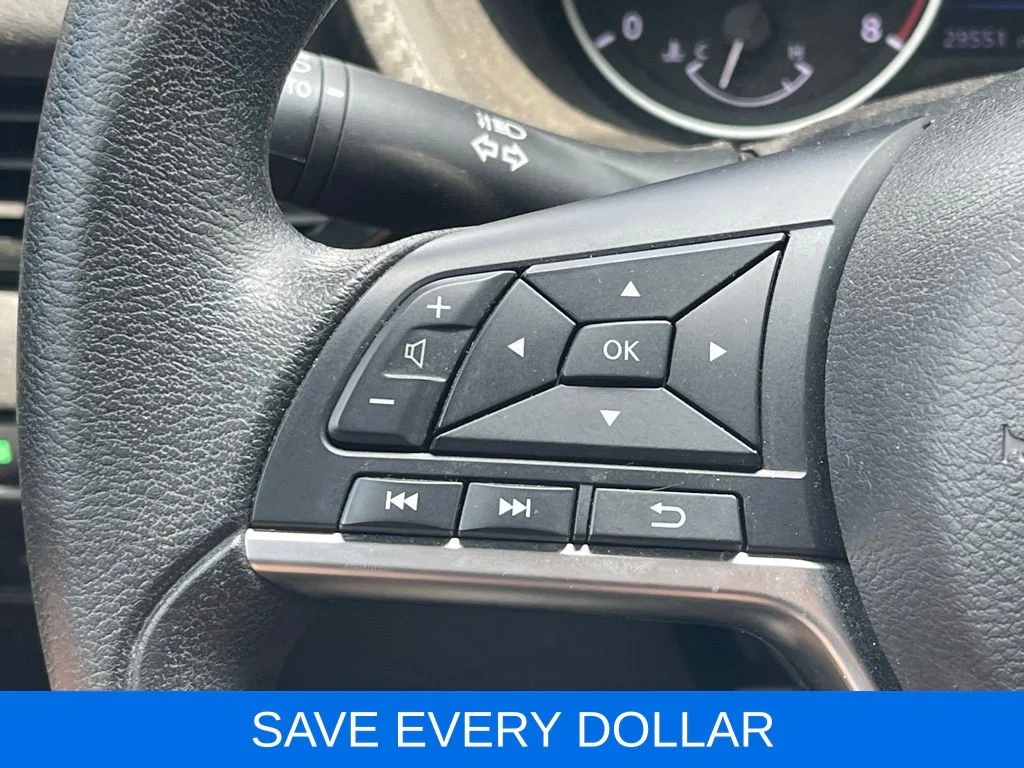 Used 2024  Nissan SV image 18