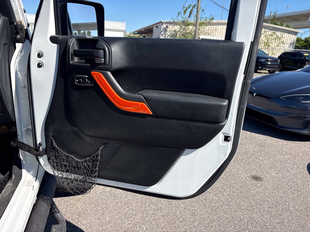 Used 2016 White Jeep Unlimited Sport image 20