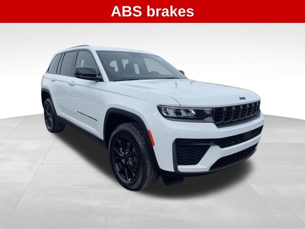 New 2026 Bright White Clear-Coat Exterior Paint Jeep Latitude Altitude image 8