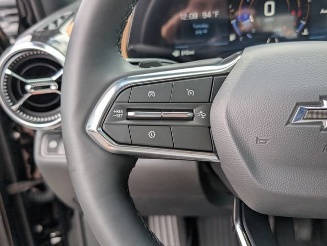 New 2027 Mosaic Black Metallic Chevrolet ACTIV image 17