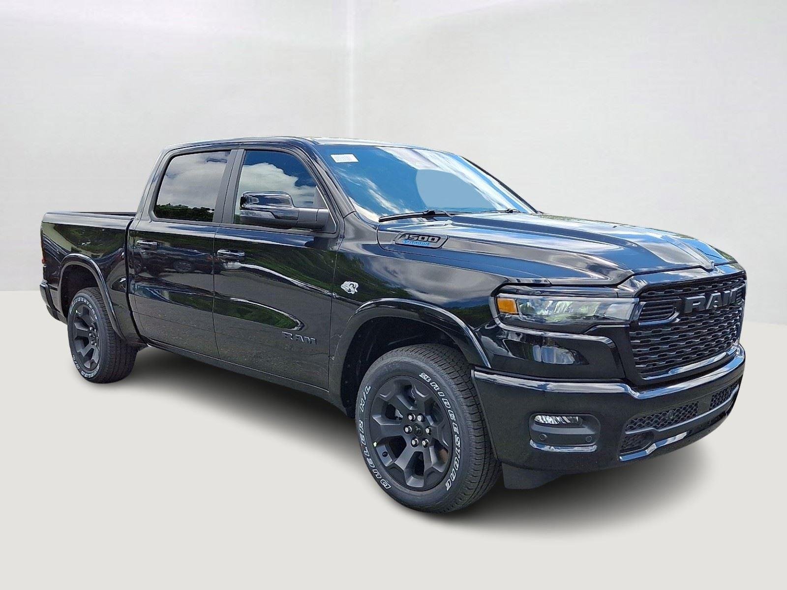 New 2026 Diamond Black Crystal Pearl-Coat Exterior Paint RAM Big Horn image 2