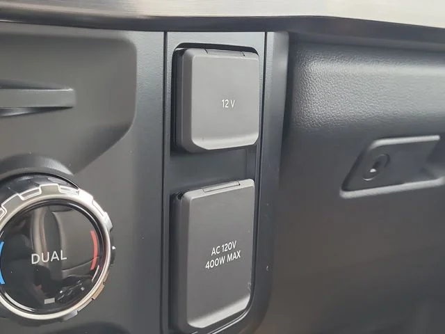 New 2026 White Metallic Ford Lariat image 27