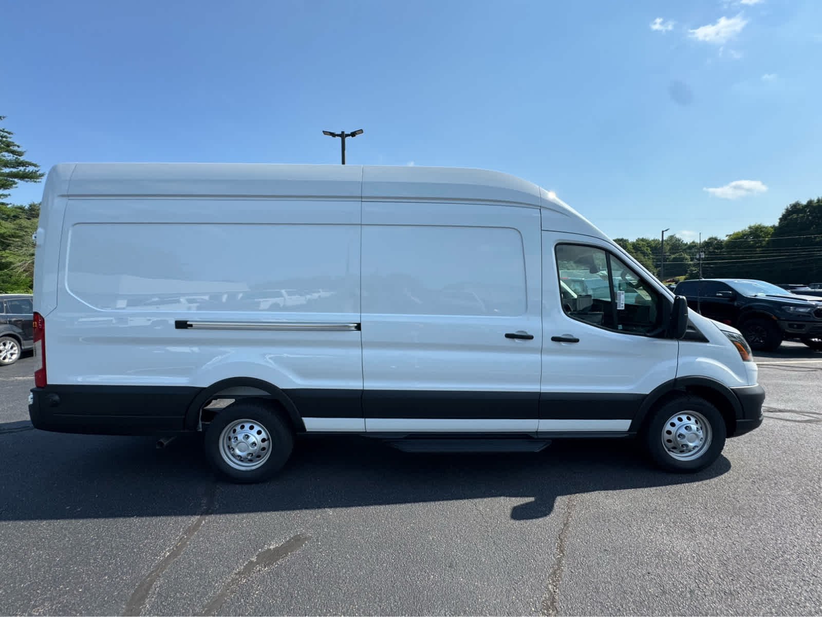 New 2026 Oxford White Ford  image 7