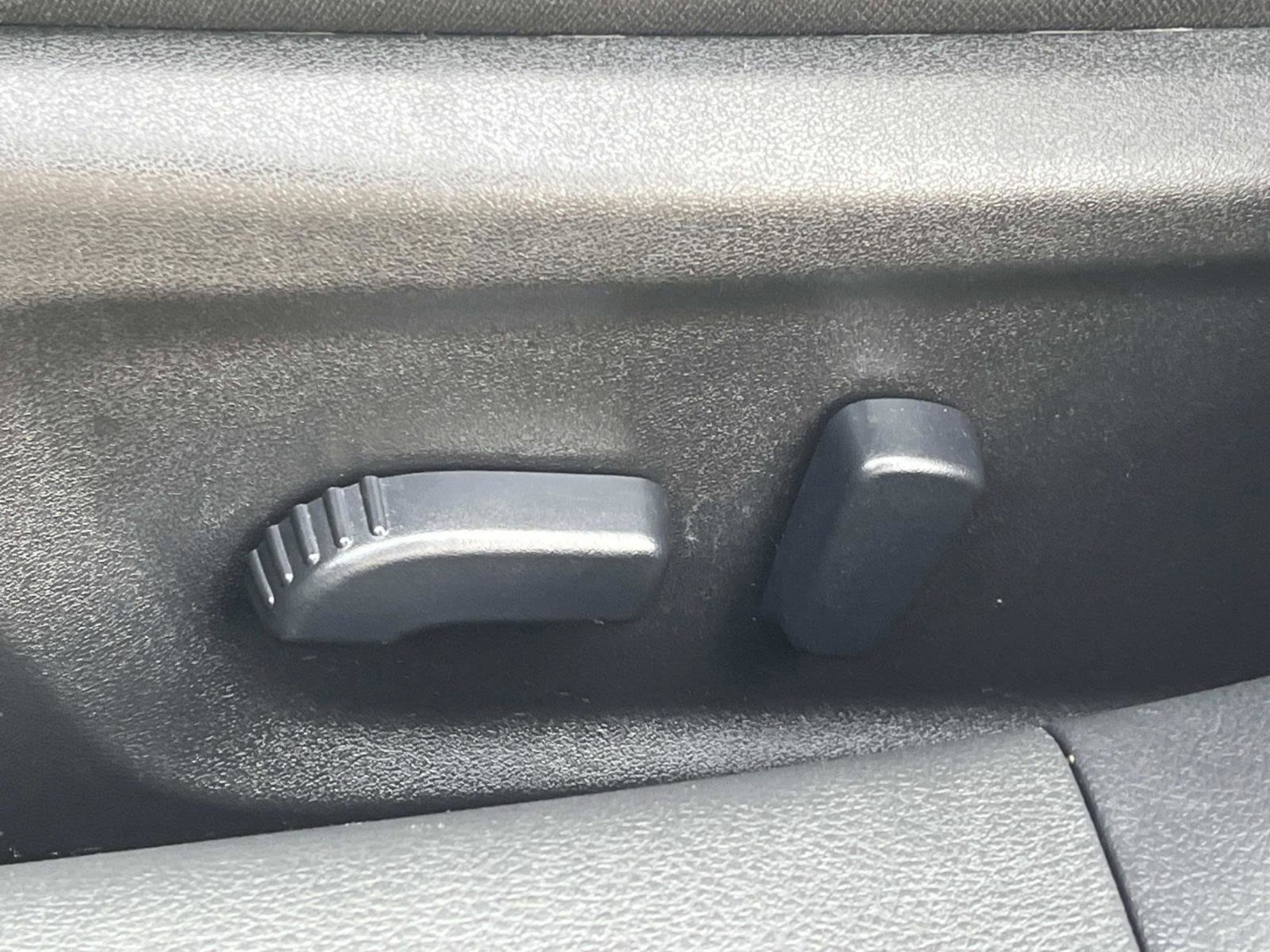 2024 Nissan Altima SV - Photo 25