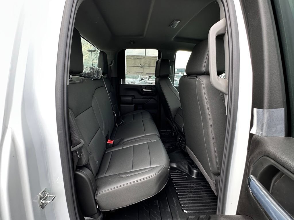 2026 GMC Sierra 3500HD Pro - Photo 13