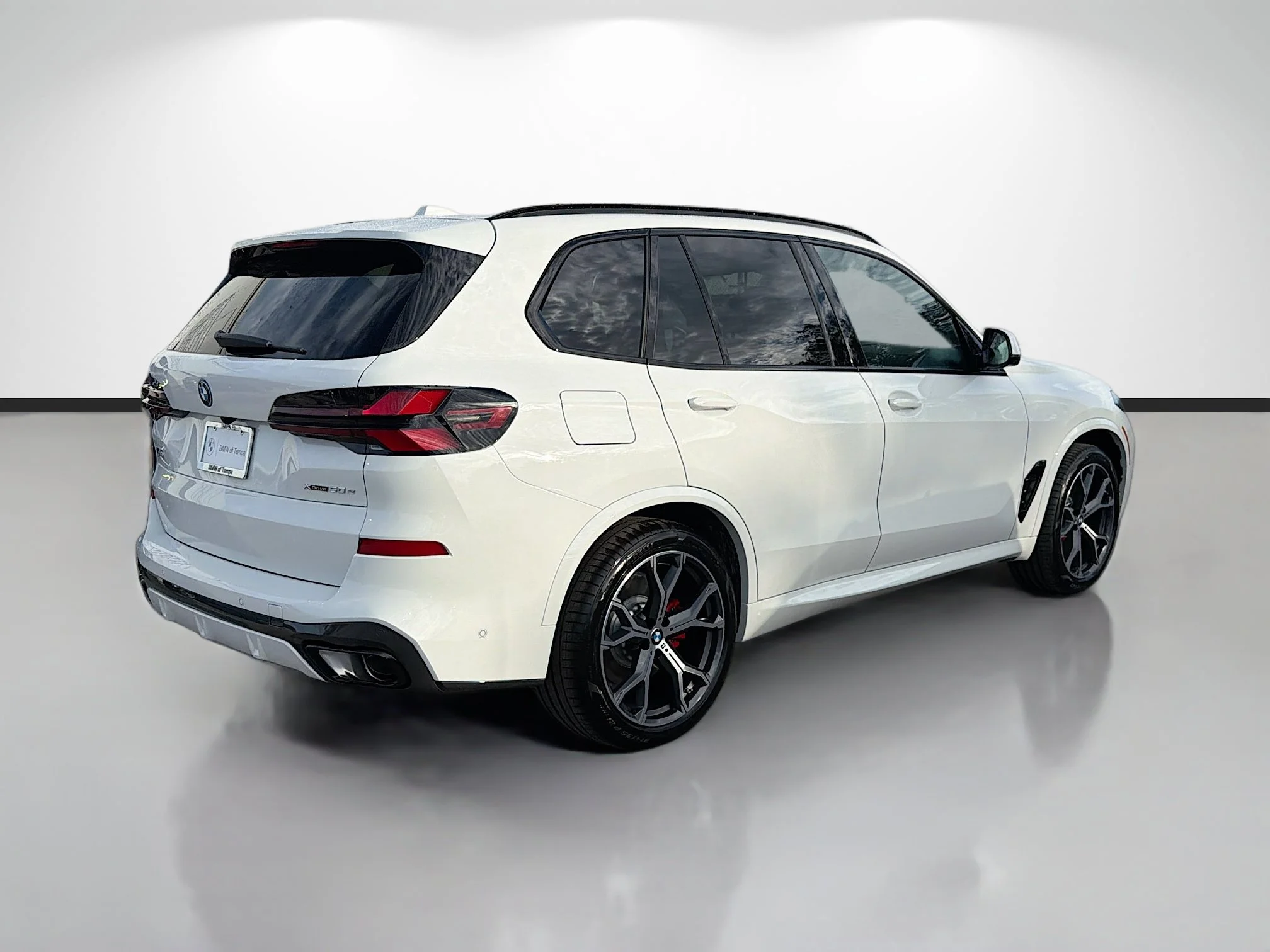New 2026 Alpine White BMW xDrive50e image 3