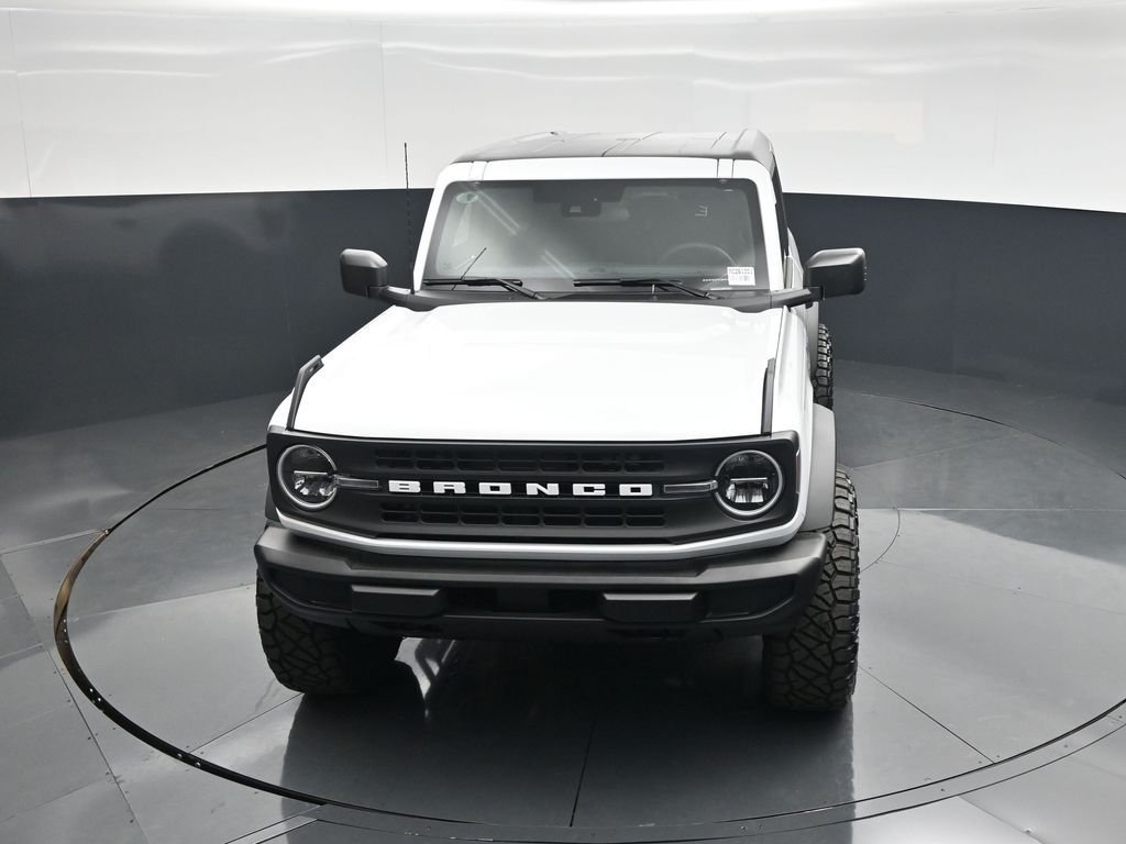 New 2026 Oxford White Ford Base image 31