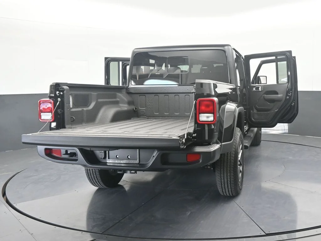 New 2026 Black Clear-Coat Exterior Paint Jeep Sport S image 66