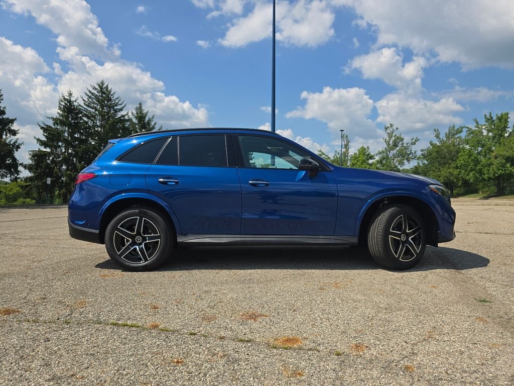 New 2026 Starling Blue Metallic Mercedes-Benz GLC 300 image 18