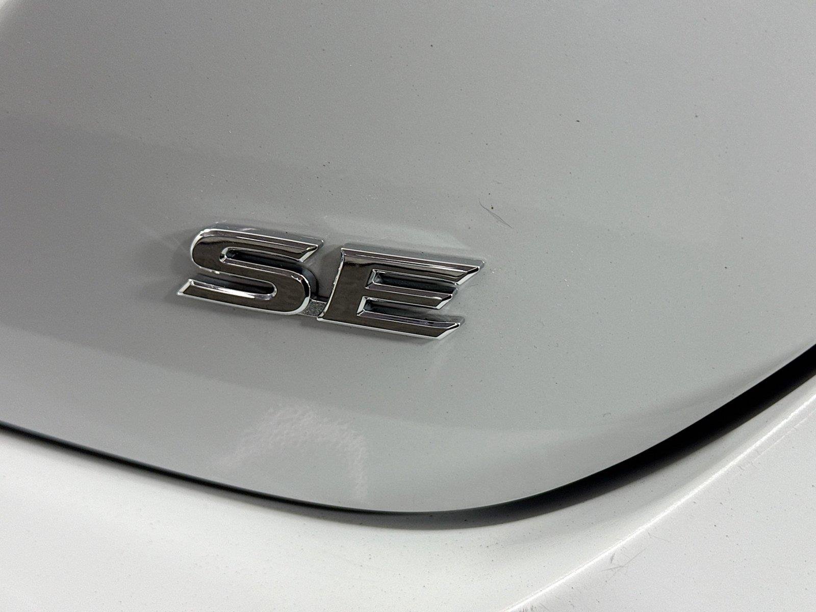 Certified Used 2023 Ice Edge Toyota SE image 13
