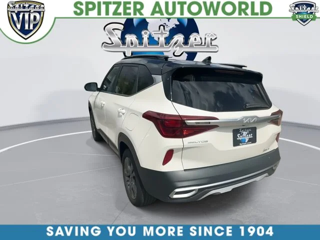 Used 2023 White Kia S image 7