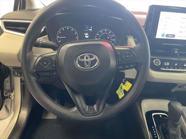 Certified Used 2025 CLASSIC SILVER METALLIC Toyota  image 14