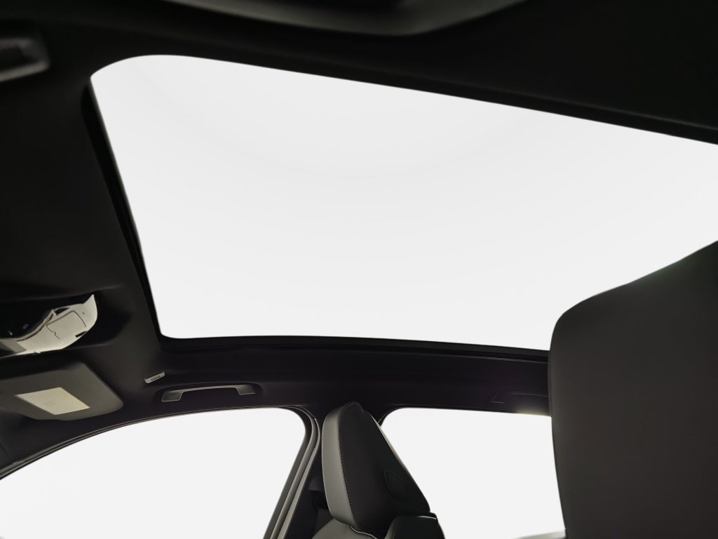 New 2026 Mineral White Metallic BMW 30 xDrive image 30