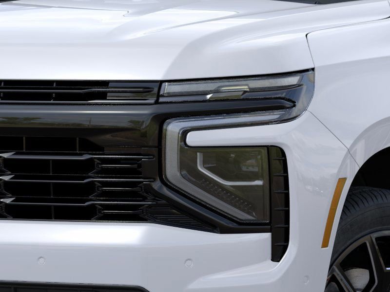 New 2026 Summit White Chevrolet RST image 10