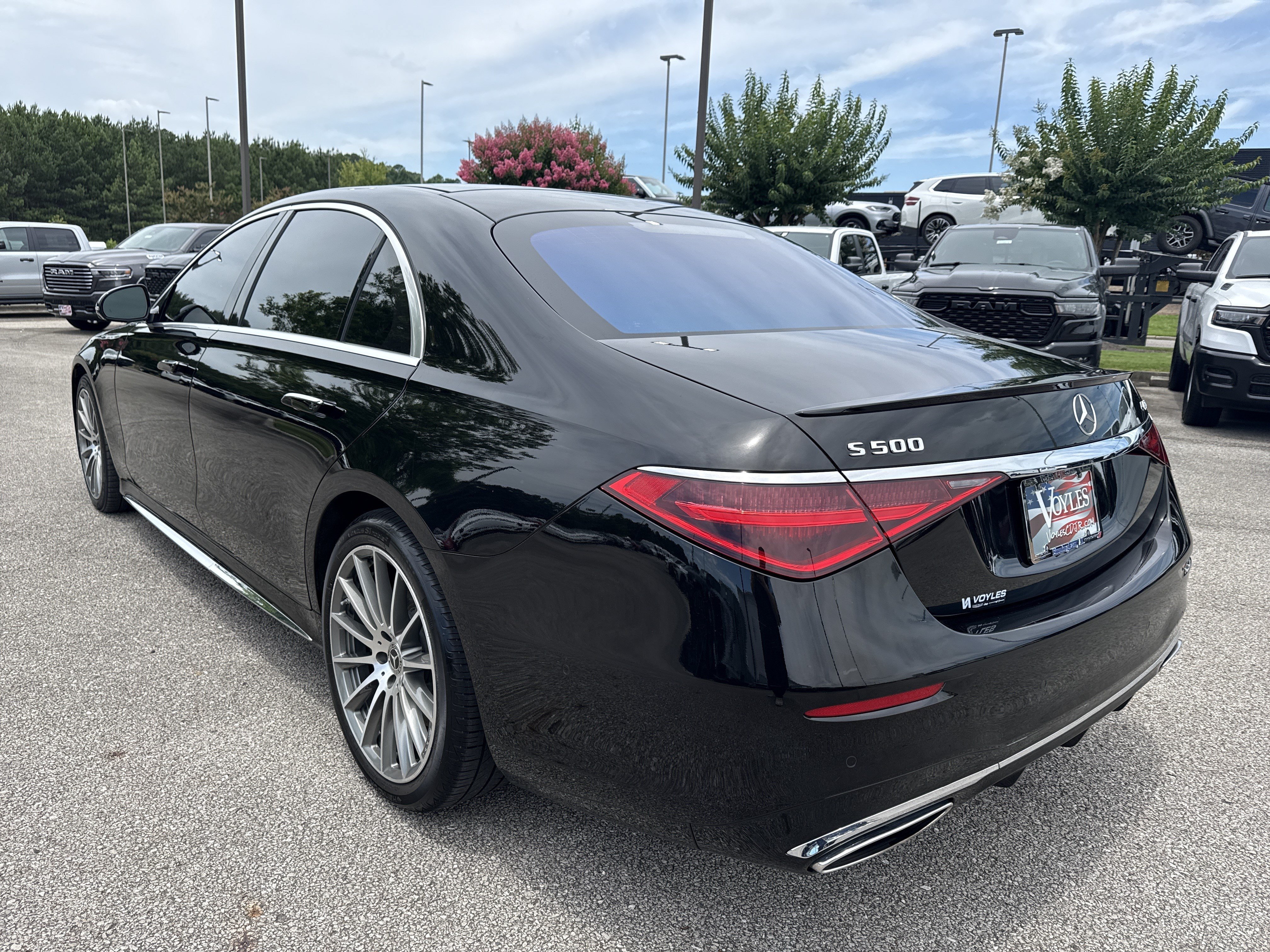 Used 2023 Black Mercedes-Benz S 500 image 5