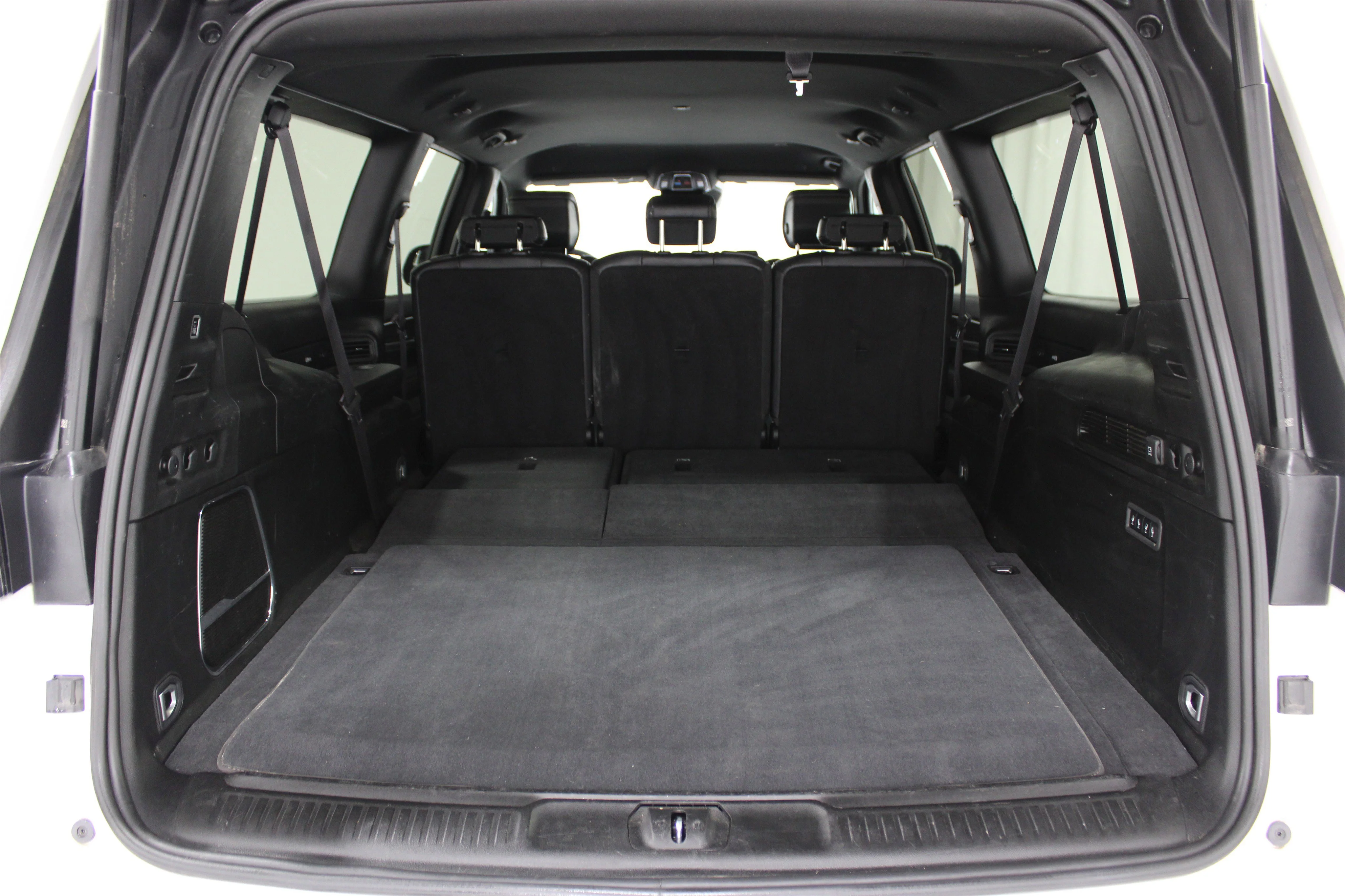 2024 Jeep Wagoneer L Series II - Photo 22