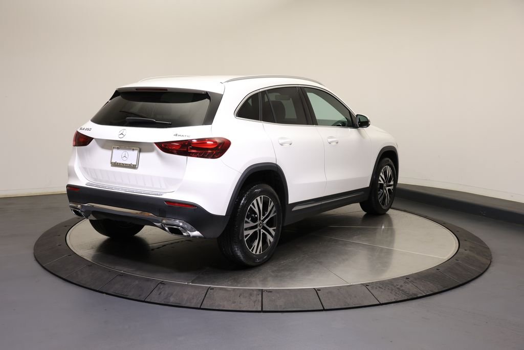 Used 2026 Polar White Mercedes-Benz GLA 250 image 7