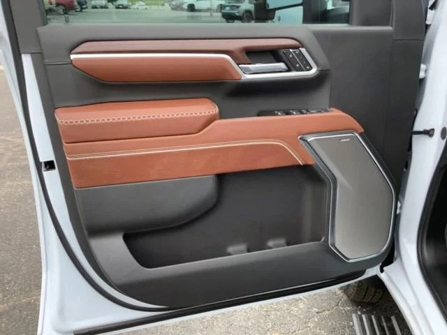 2026 GMC Sierra 3500HD Denali Ultimate - Photo 15