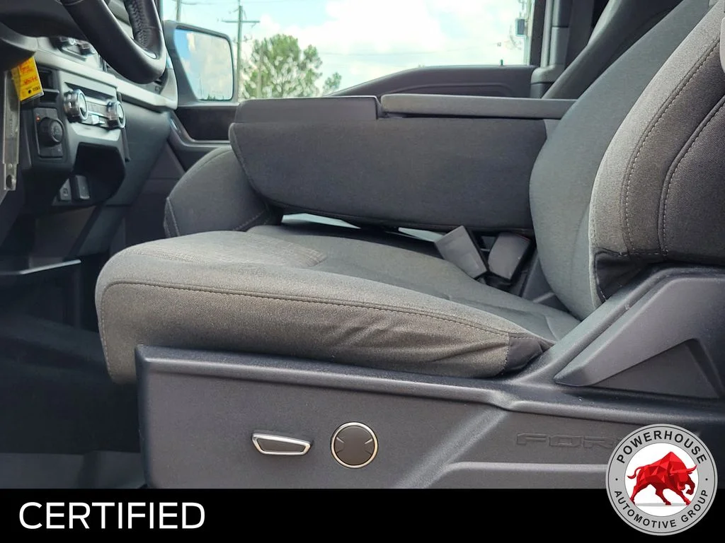 Used 2021 White Ford XLT image 22
