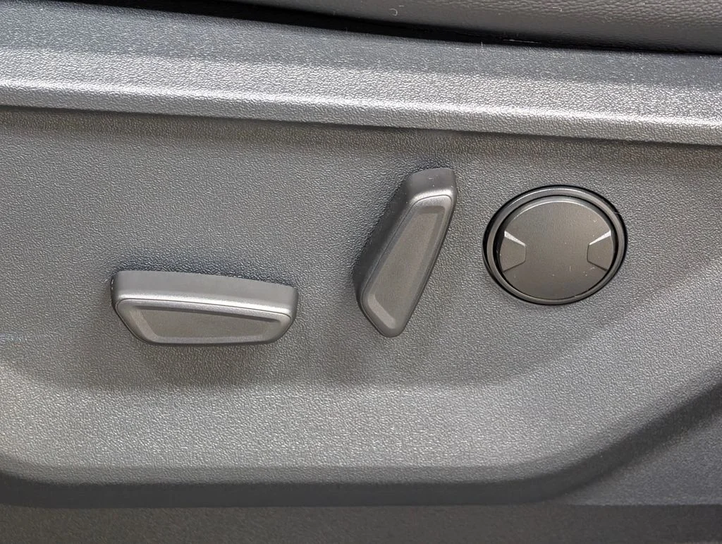 New 2026 Carbonized Gray Metallic Ford Lariat® image 17