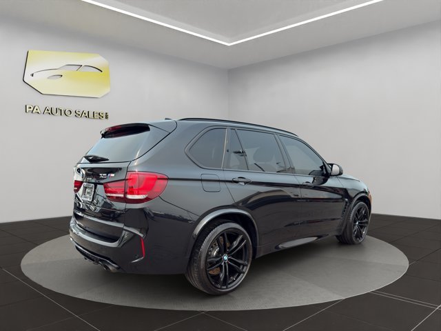 Used 2018 Black BMW  image 7