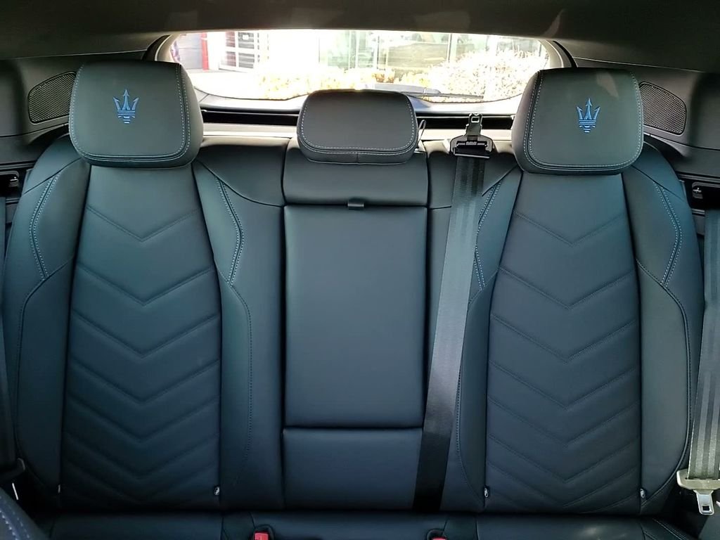 2026 Maserati Grecale Modena V6 - Photo 32