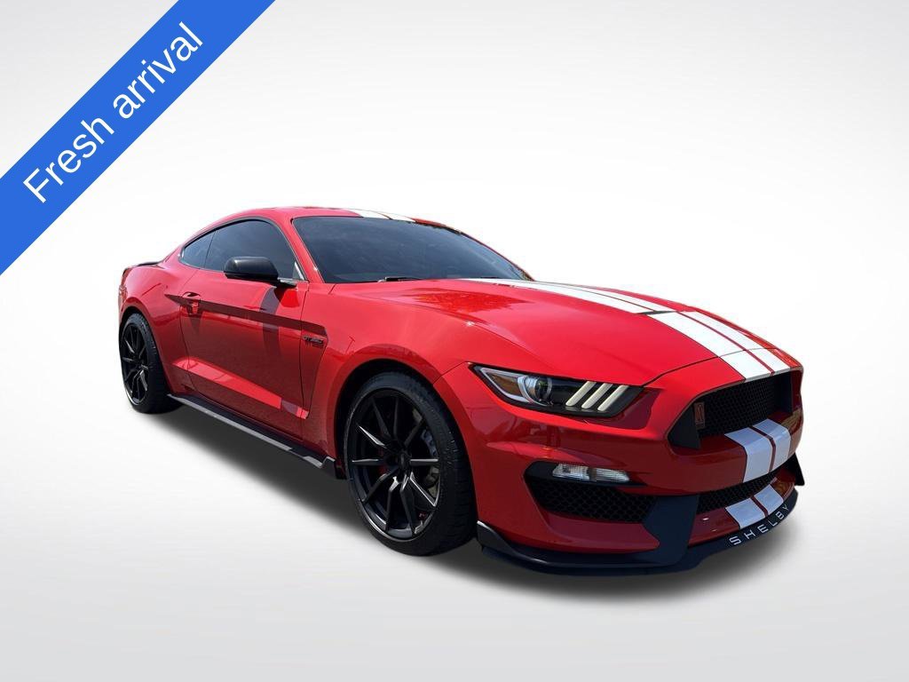 Used 2016 Race Red Ford Shelby GT350 image 1