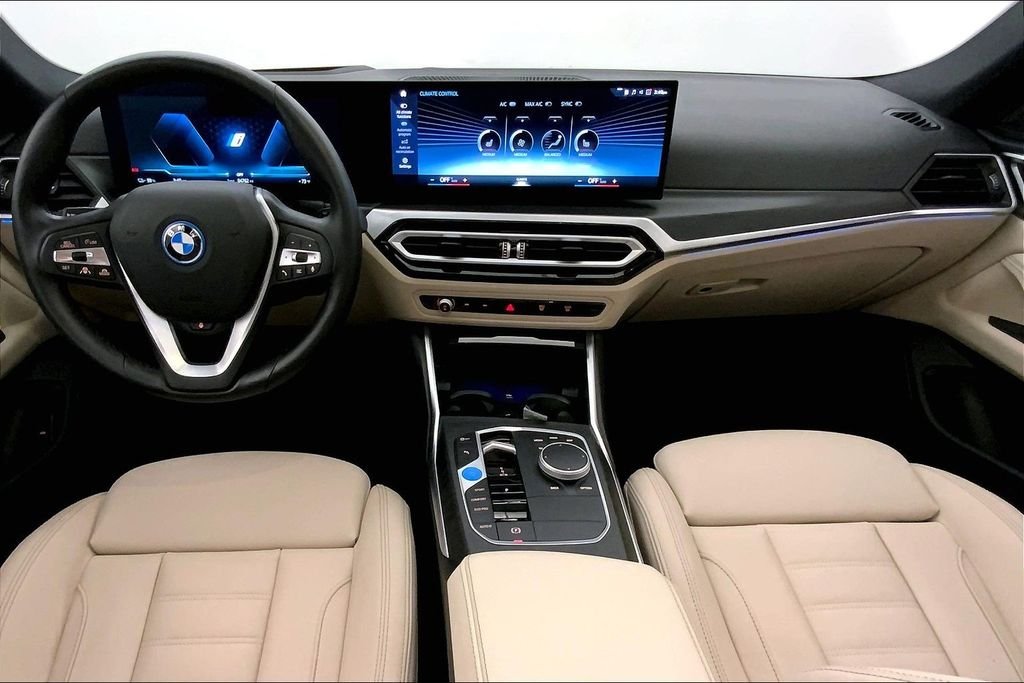 Certified Used 2023 Black Sapphire Metallic BMW  image 15