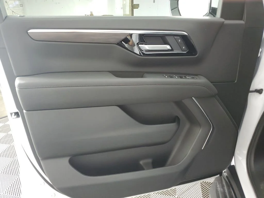 2026 Chevrolet Tahoe LS - Photo 26