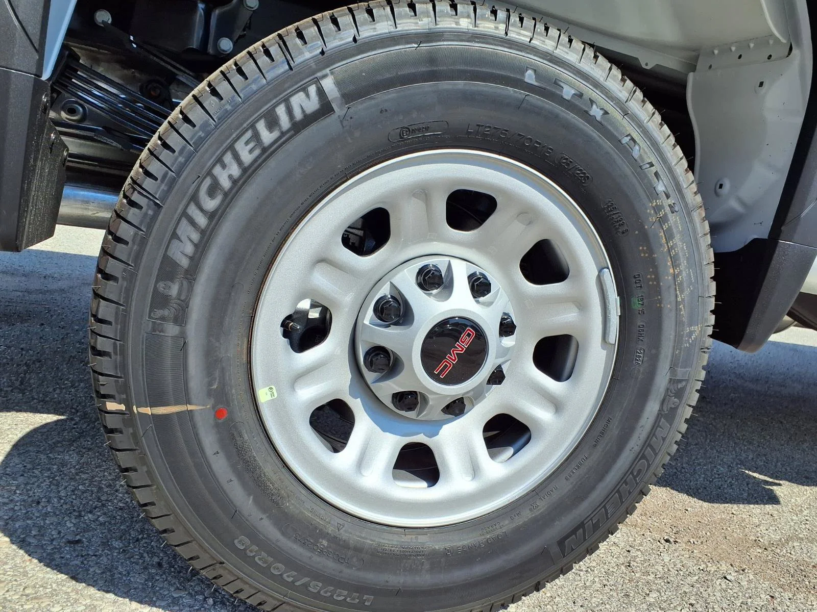 2026 GMC Sierra 3500HD Pro - Photo 24