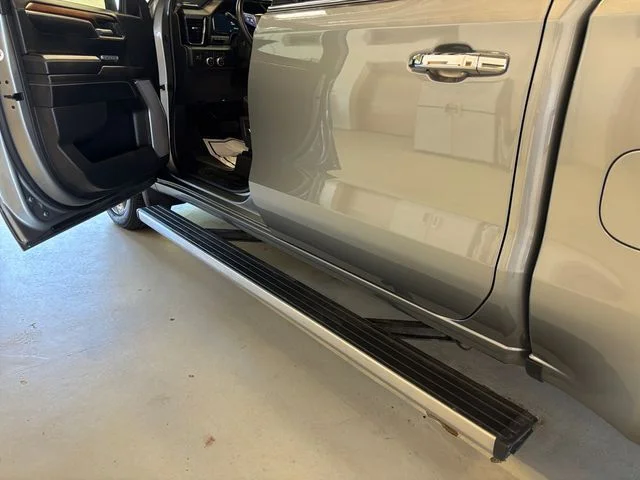 Used 2024 Silver GMC Denali image 25