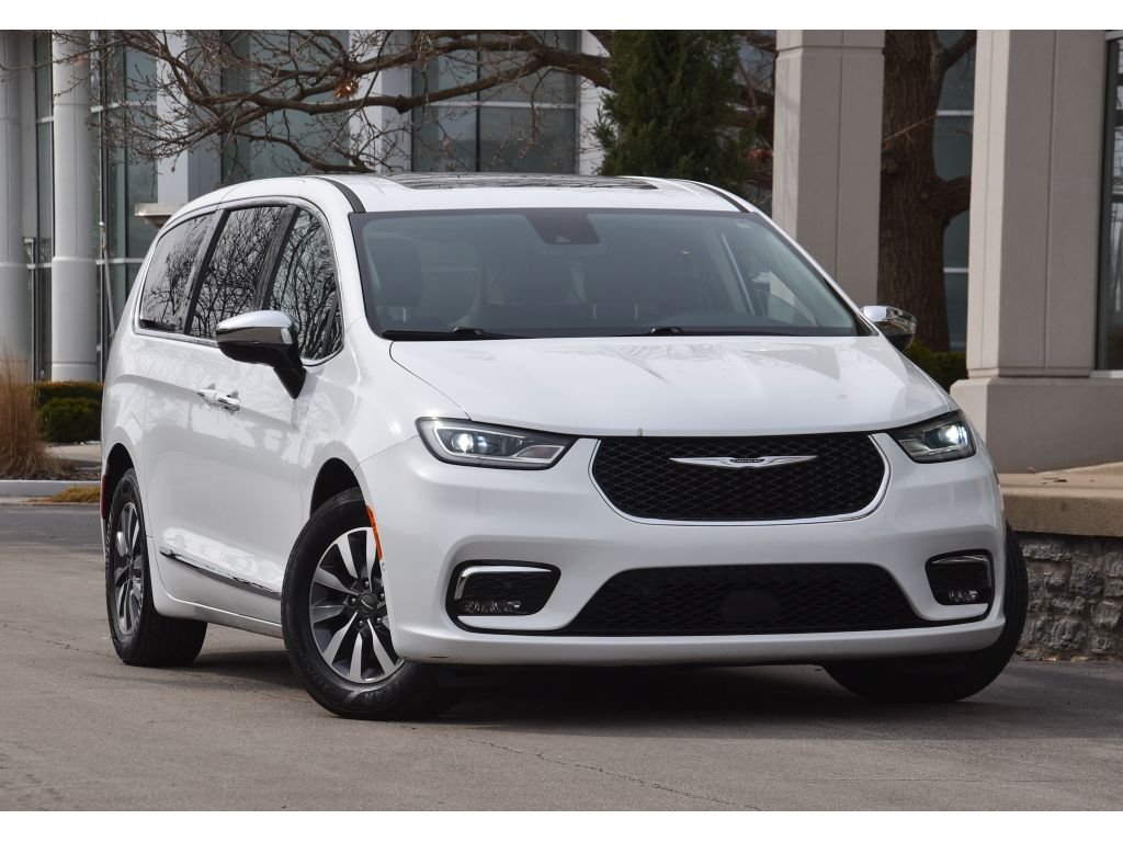 2023 Chrysler Pacifica Hybrid Limited