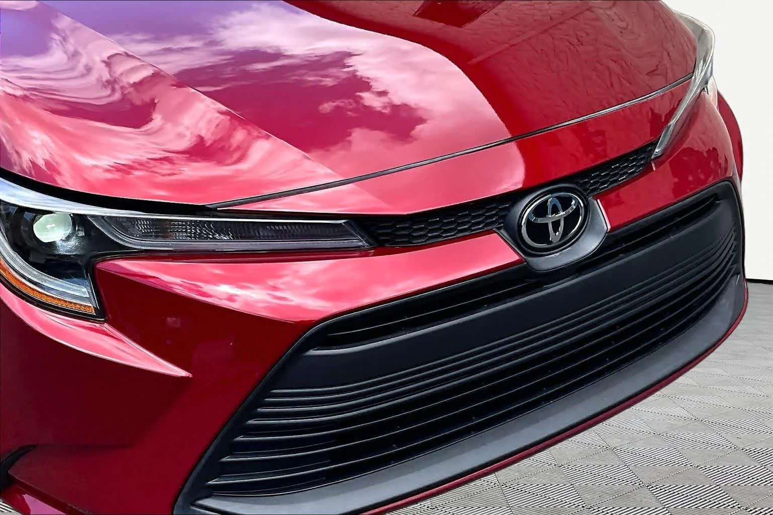 Used 2024 Ruby Flare Pearl Toyota LE image 30