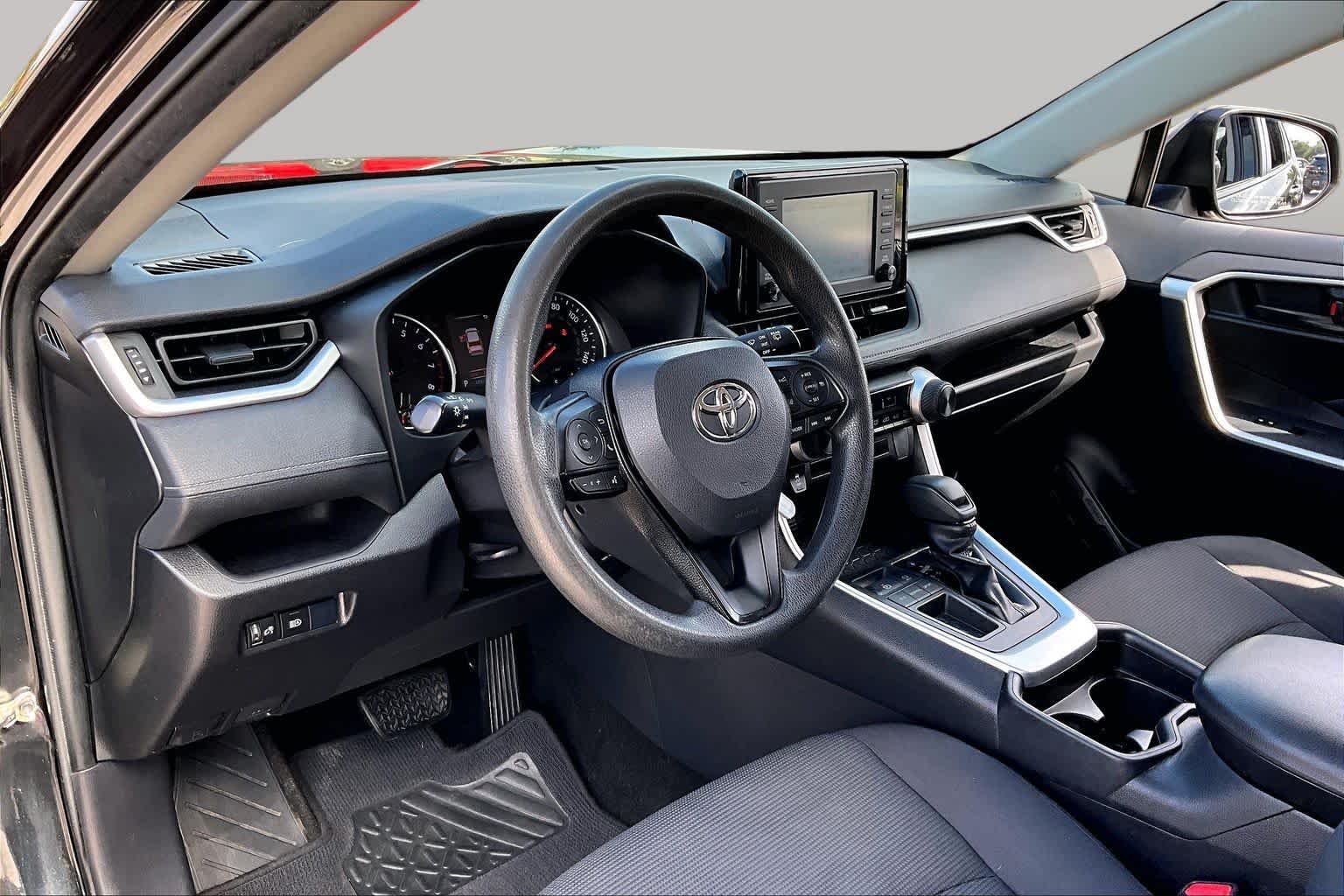 Used 2019 Midnight Black Metallic Toyota LE image 18