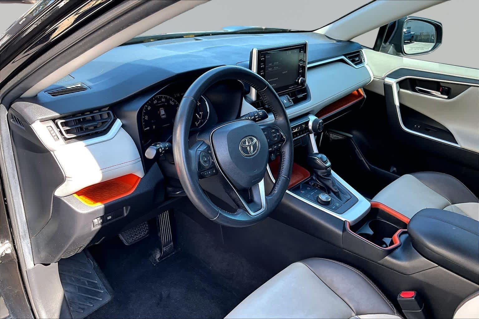 Used 2021 Midnight Black Metallic Toyota Adventure image 18