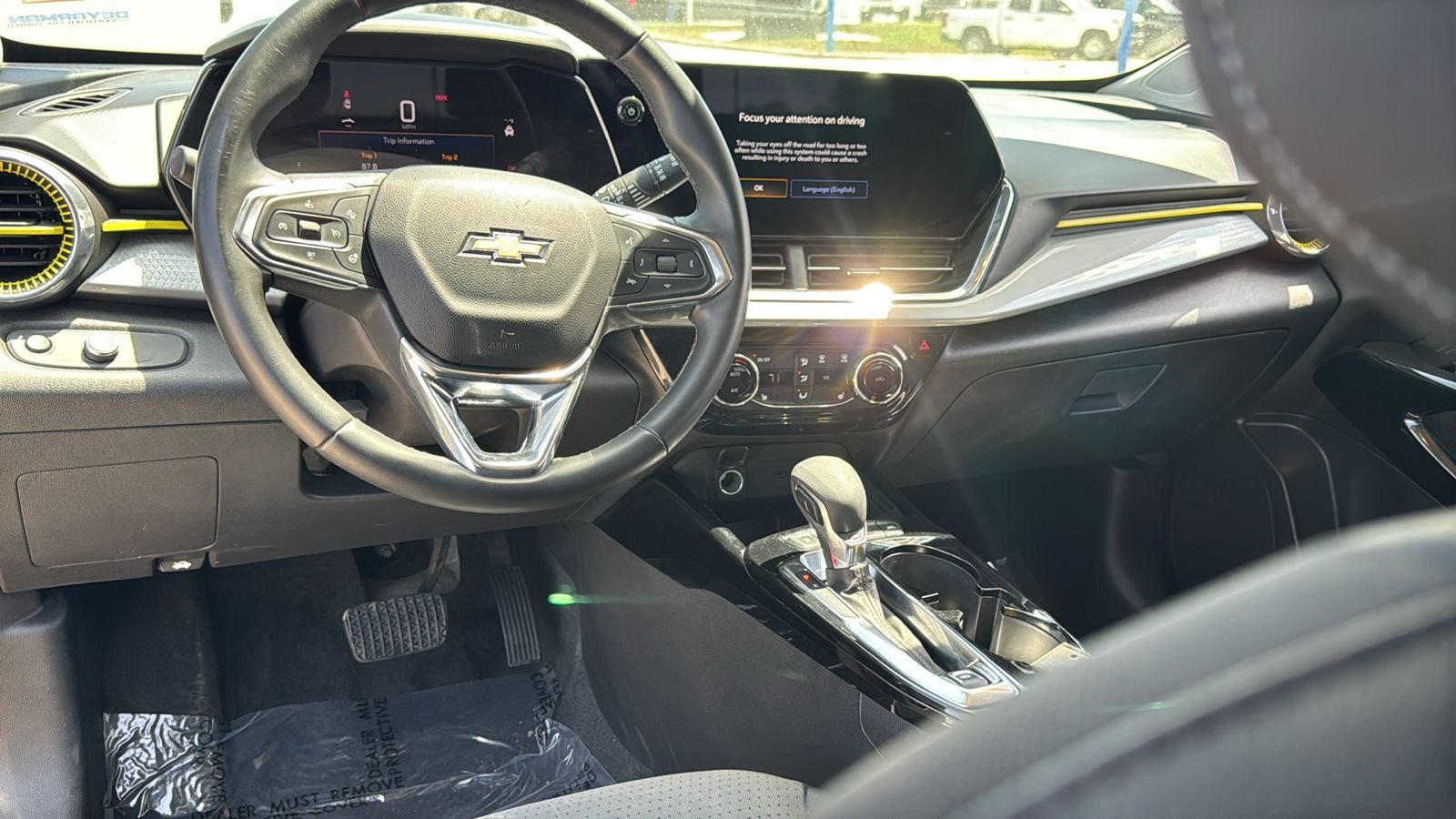 Used 2025 Gray Chevrolet LT image 29