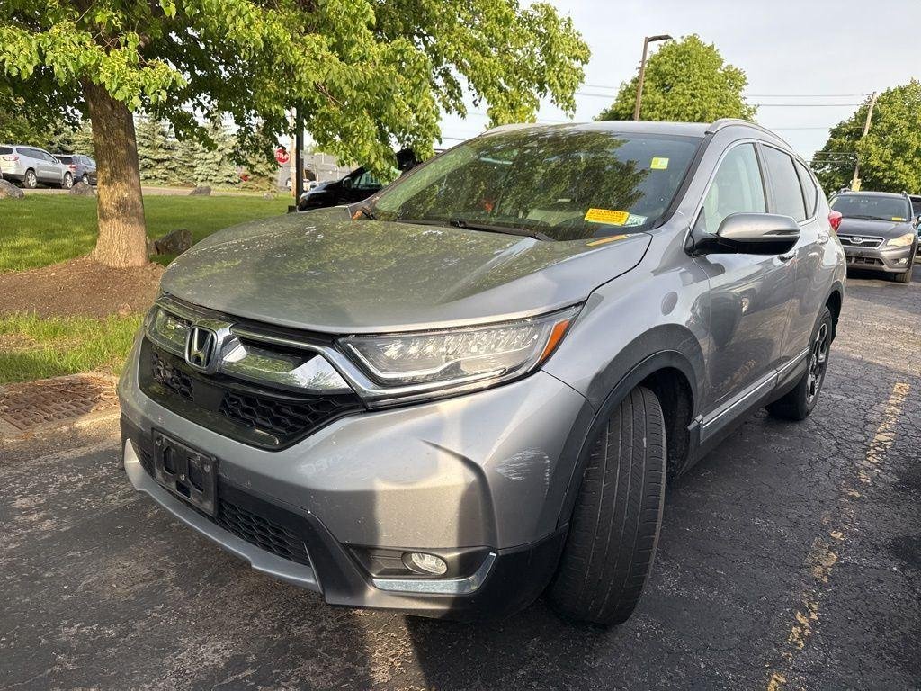 Used 2019 Crystal Black Pearl Honda Touring image 5