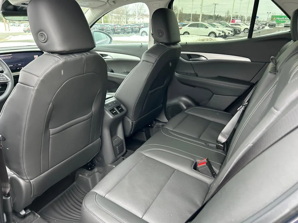 2026 Buick Envision Avenir - Photo 8