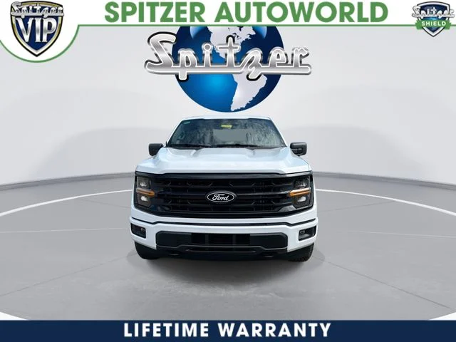 New 2026 Oxford White Ford XLT image 3
