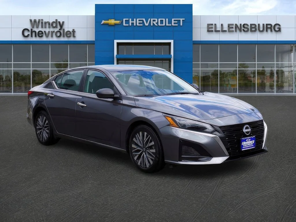 2025 Nissan Altima 2.5 SV's photo