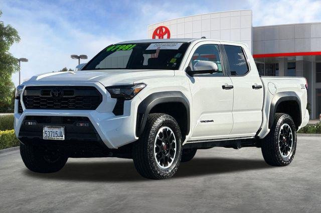 Certified Used 2026 ICE CAP Toyota  image 10