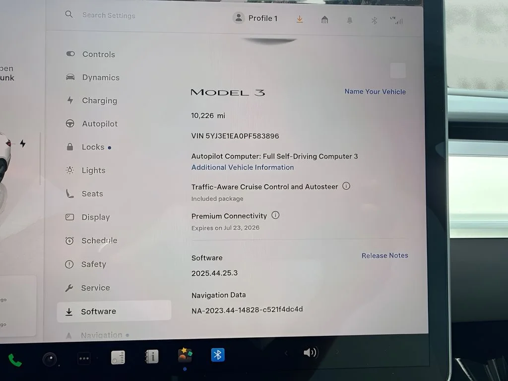 Used 2023 White Tesla Base image 14