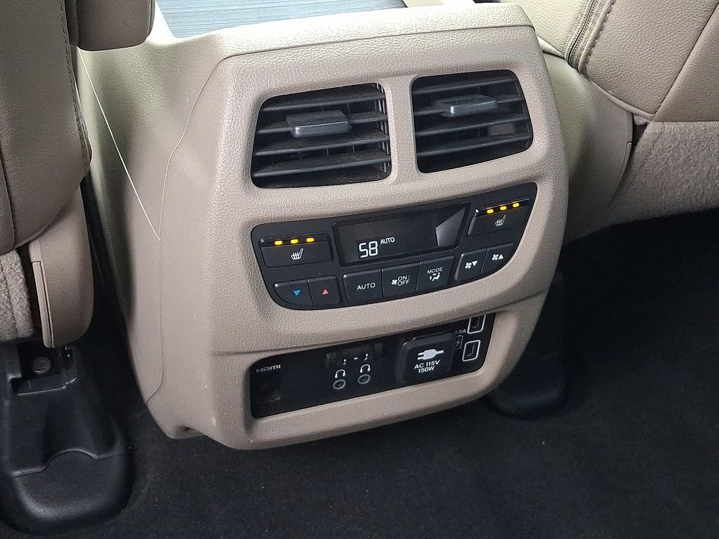 2020 Honda Pilot Touring - Photo 12