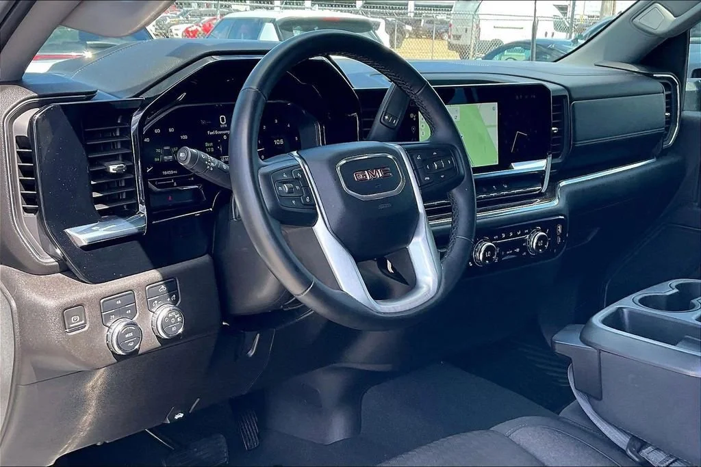 Used 2024 Summit White GMC SLE image 14