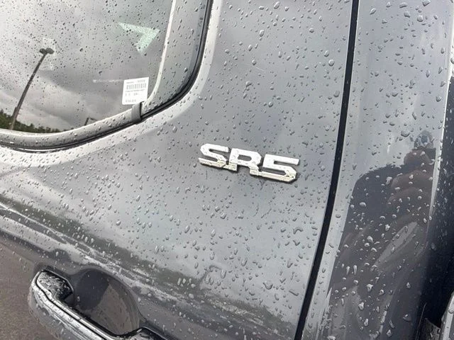 Used 2024  Toyota SR5 image 32