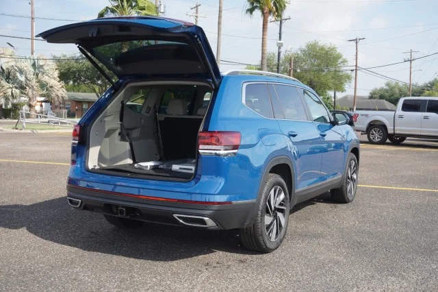 2025 Volkswagen Atlas SEL - Photo 9