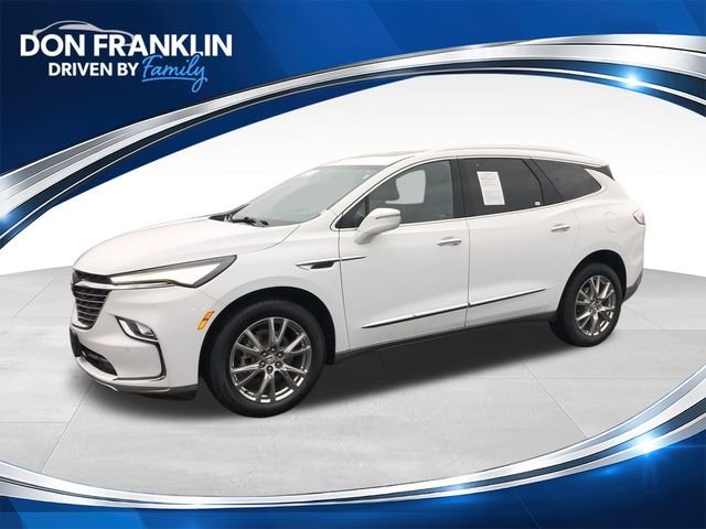 2023 Buick Enclave Essence